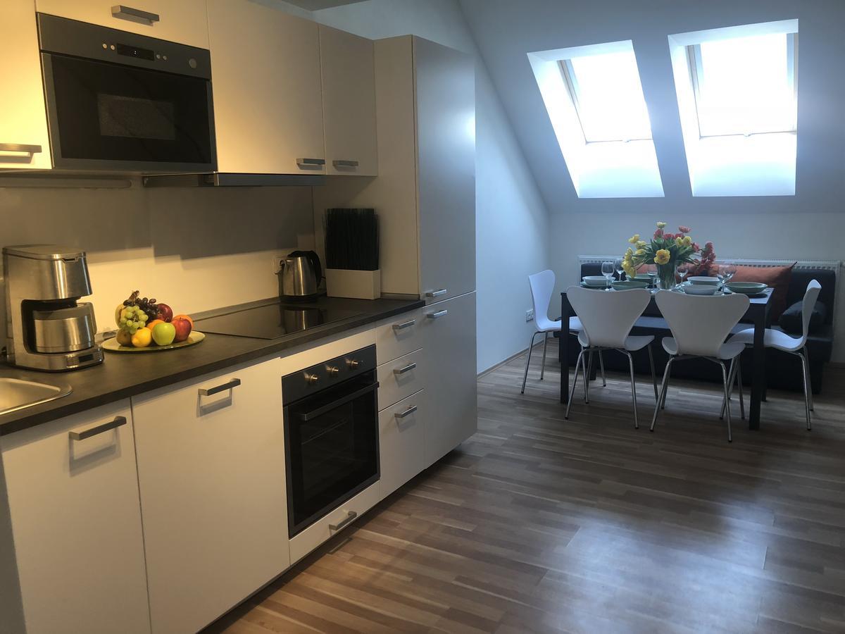 On The Top Apartments Prague Luaran gambar