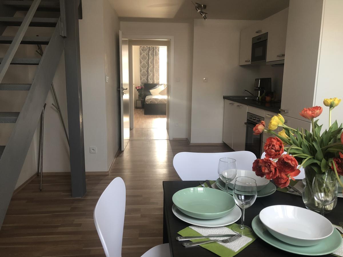 On The Top Apartments Prague Luaran gambar