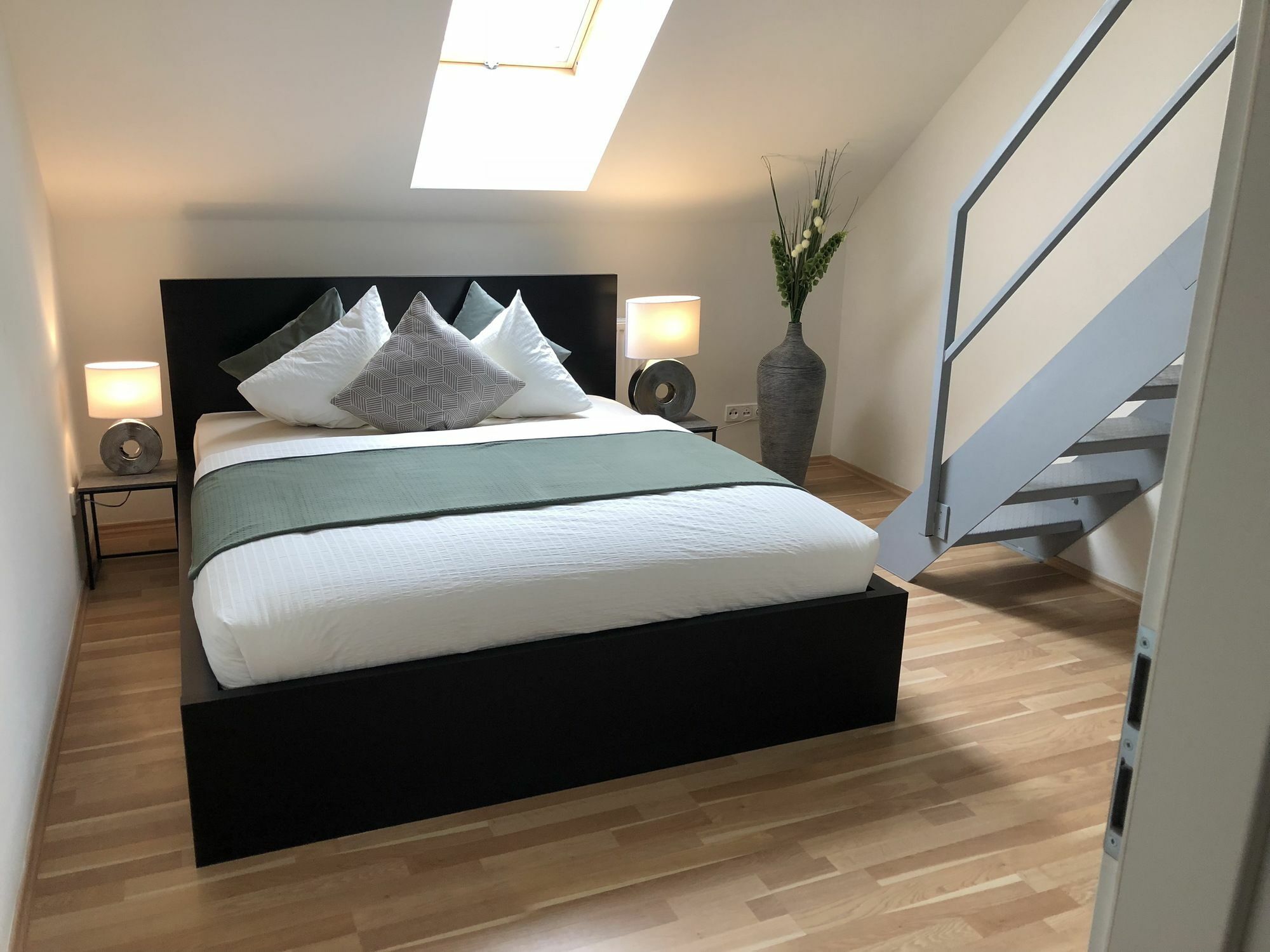 On The Top Apartments Prague Luaran gambar