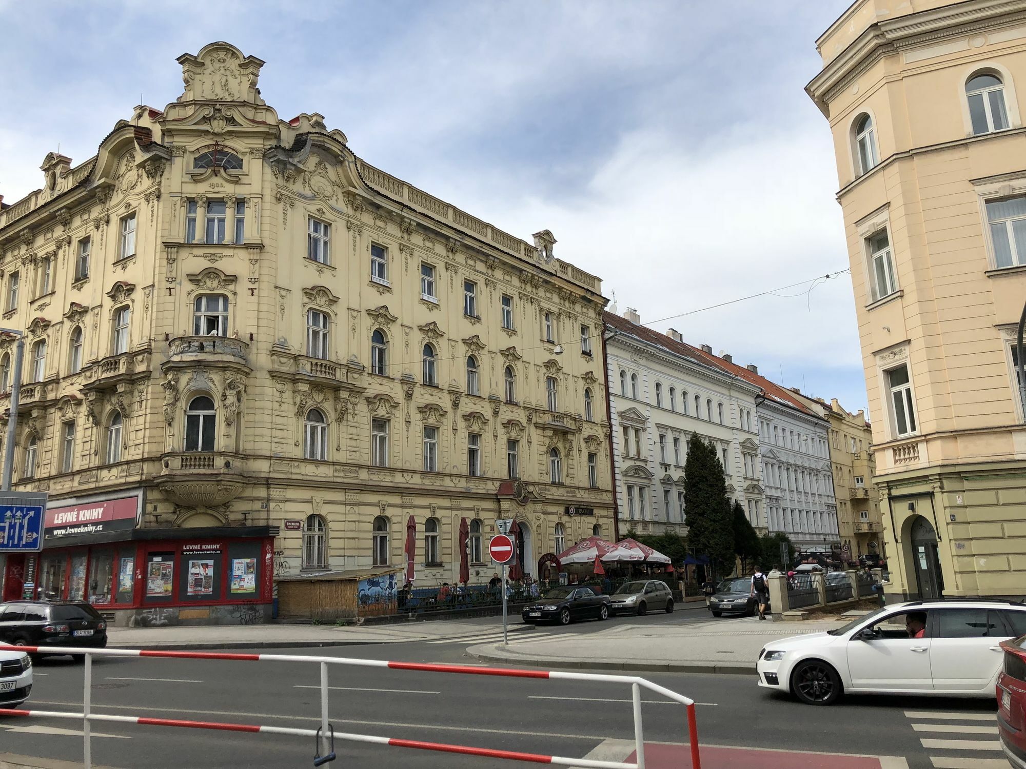On The Top Apartments Prague Luaran gambar